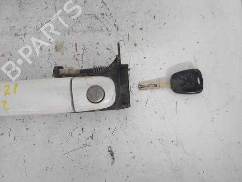 Front left exterior door handle PEUGEOT 307 (3A/C) 2.0 HDi 90 | BP19557191C128 