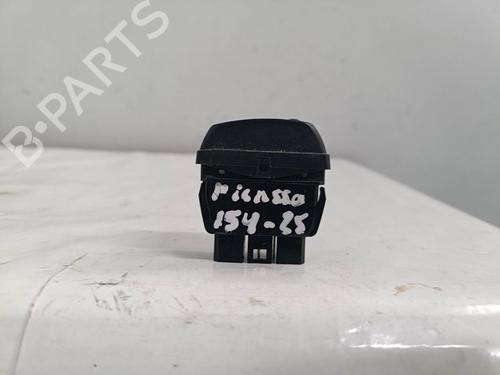 Used Left front window switch CITROËN XSARA PICASSO (N68) 2.0 HDi (90 hp) 30759674