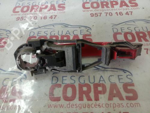 Front left exterior door handle SEAT LEON (1M1)  | BP19555542C128 