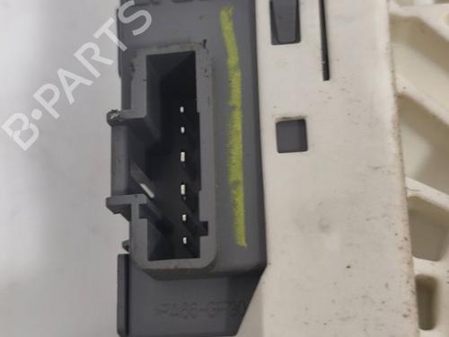 Right front window motor LAND ROVER DISCOVERY III (L319)  | BP29437490E20 