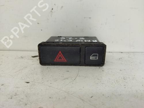 Used Warning switch Warning switch BMW 3 (E46) 320 d (150 hp) 33412377 33412377