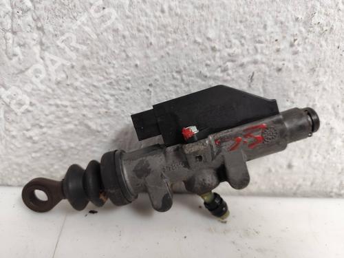 Used Clutch slave cylinder LAND ROVER DISCOVERY III (L319) [2004-2009]  29437627