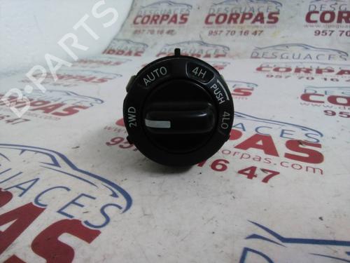 Used Switch NISSAN PATHFINDER III (R51) [2005-2025]  19555191