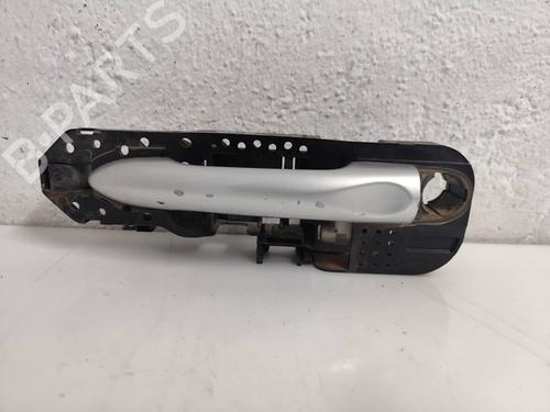 Used Front left exterior door handle RENAULT MEGANE III Hatchback (BZ0/1_, B3_) [2008-2025]  26708189