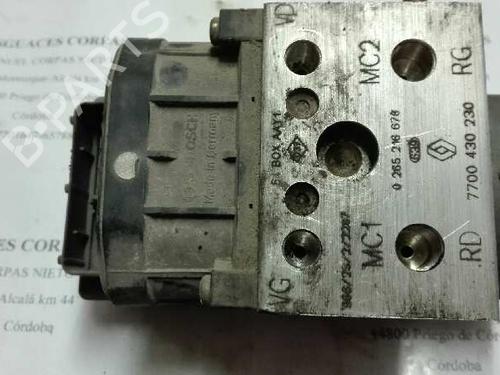 Used ABS pump RENAULT MEGANE I (BA0/1_) [1995-2004]  19546511
