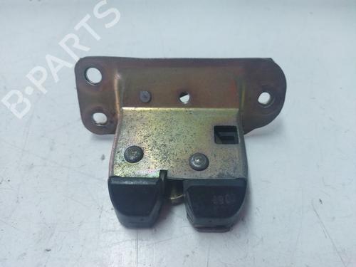 Used Tailgate lock VOLVO S40 I (644) [1995-2004]  19563141
