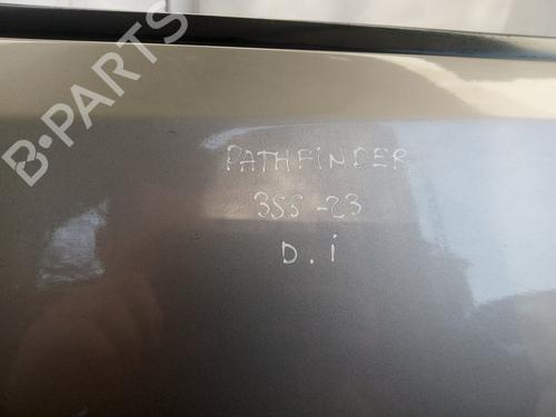 Left front door NISSAN PATHFINDER III (R51)  | BP19569155C2