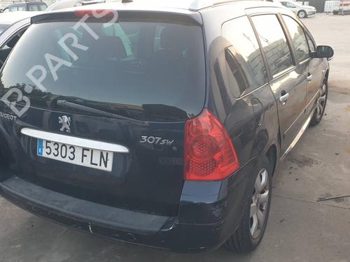 Fuse box PEUGEOT 307 (3A/C) 2.0 16V | BP30134369E1