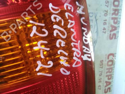 Right taillight HYUNDAI ELANTRA III Saloon (XD)  | BP19556167C35 