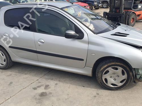 Used Parts PEUGEOT 206 Hatchback (2A/C)    4637331