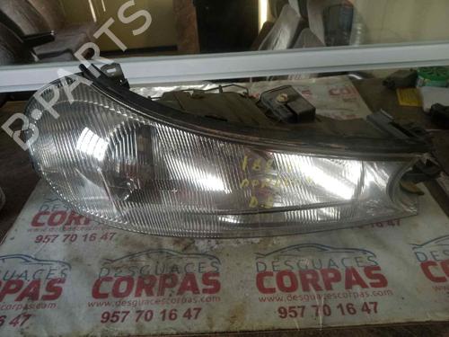 Used Right headlight FORD MONDEO II (BAP) [1996-2000]  19554376
