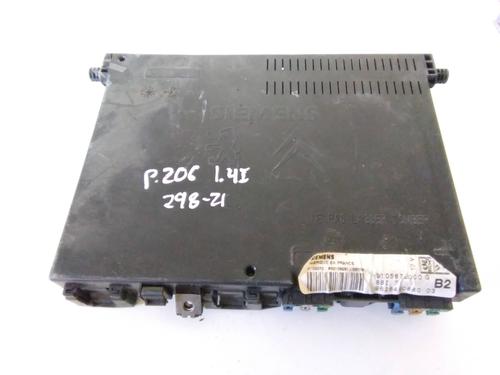 Used Fuse box PEUGEOT 206 Hatchback (2A/C) 1.4 LPG (75 hp) 19557686