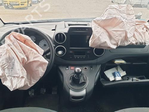 Højre fortil udvendigt håndtag CITROËN BERLINGO / BERLINGO FIRST MPV (MF_, GJK_, GFK_) | BP30776695C129