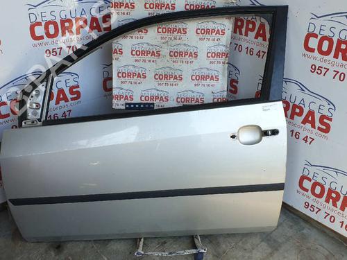 Used Left front door FORD FIESTA V (JH_, JD_) [2001-2014]  19554720