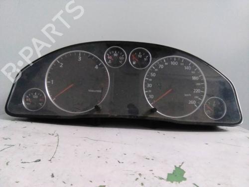 Used Instrument cluster AUDI A6 C5 (4B2) 2.5 TDI (155 hp) 19559008