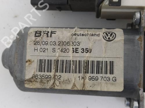 Left rear window motor SEAT LEON (1P1)  | BP19567049E23 