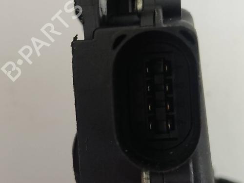 Venstre foran lås VW PASSAT B5.5 (3B3) 1.9 TDI | BP22610589C98 