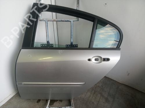 Used Left rear door RENAULT LAGUNA III Grandtour (KT0/1) [2007-2015]  19558470