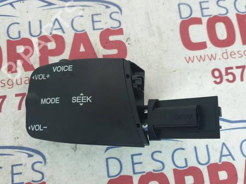 Used Steering wheel controls FORD FOCUS C-MAX (DM2) [2003-2007]  19555800