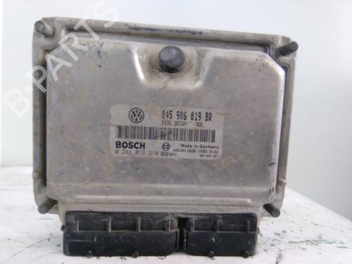 Used Engine control unit (ECU) SEAT IBIZA III (6L1) [2002-2009]  19559284