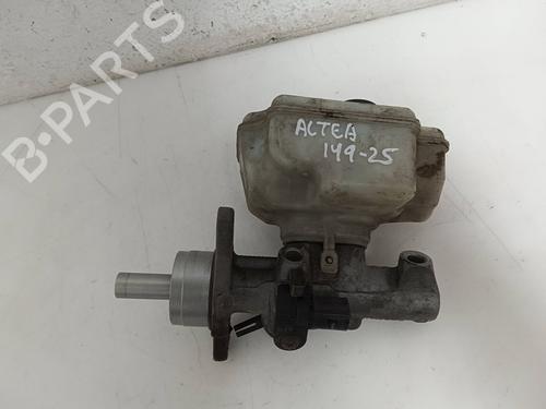 Used Brake master cylinder Brake master cylinder 37177838 37177838