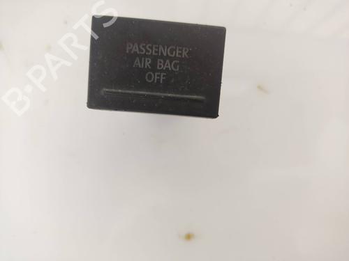 Used Switch VW TOUAREG (7LA, 7L6, 7L7) [2002-2013]  19661177