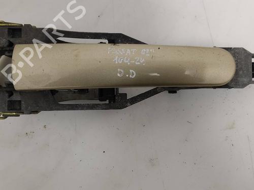 Used Front right exterior door handle VW PASSAT B5.5 (3B3) 1.9 TDI (130 hp) 22610603