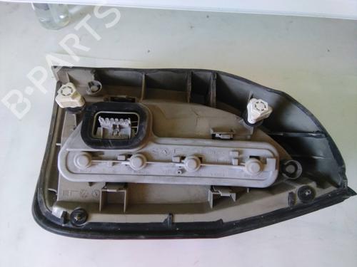 Left taillight OPEL ZAFIRA A MPV (T98) 2.2 DTI 16V (F75) | BP19556339C34 