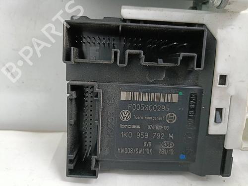 Right front window motor SEAT LEON (1P1) | BP36091421E20 - Image 2