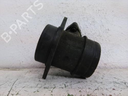 Used Mass air flow sensor VW GOLF IV (1J1) [1997-2008]  19557443