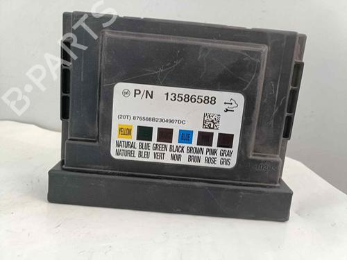 Used Electronic module OPEL ASTRA J (P10) [2009-2016]  28076516