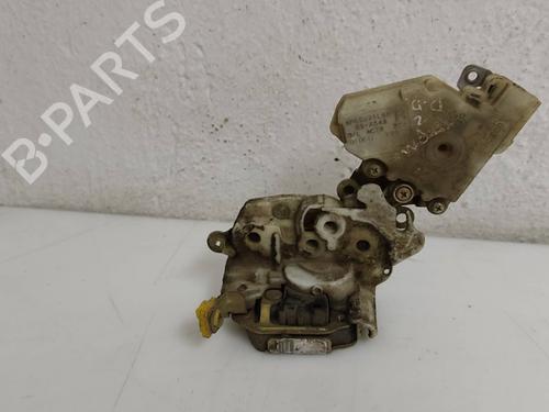 Used Front right lock NISSAN TERRANO II (R20) [1992-2007]  19571602
