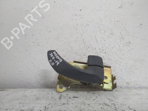 Used Front right interior door handle KIA SORENTO I (JC) [2002-2011]  19557340