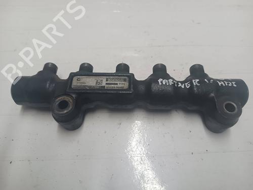 Used Injection rail PEUGEOT PARTNER MPV (5_, G_) [1996-2025]  19565509