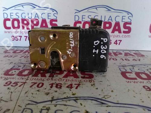 Used Front left lock PEUGEOT 306 (7B, N3, N5) 1.9 D (69 hp) 19549666