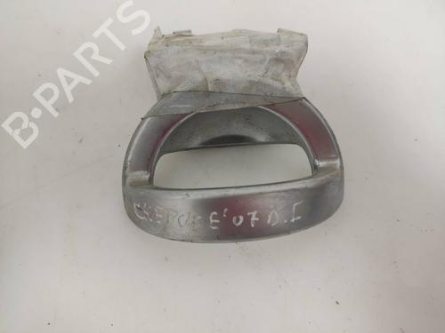 Used Front left interior door handle JEEP CHEROKEE (KJ) 2.8 CRD 4x4 (163 hp) 19661403
