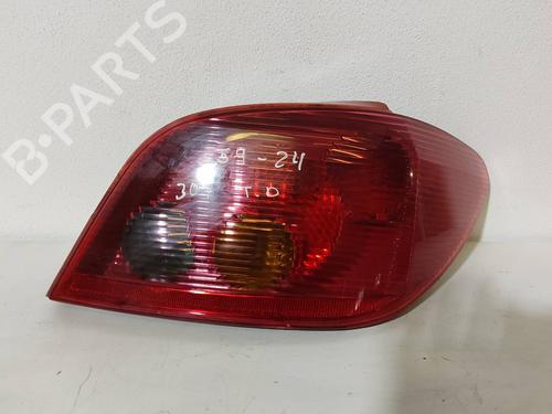 Used Right taillight PEUGEOT 307 Break (3E) 1.6 HDi 110 (109 hp) 19570444