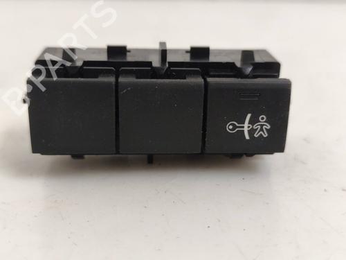 Used Switch Switch PEUGEOT 208 I (CA_, CC_) [2012-2021] 36166480 36166480