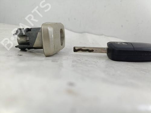 other-opel-corsa-d-s07-2006-2007-2008-2009-2010-2011-2012-2013-2014-2015-34628196 main image