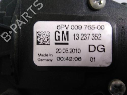 Pedal OPEL INSIGNIA A (G09)  | BP19555277I4 
