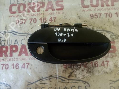 Used Front right exterior door handle DAEWOO MATIZ (M100, M150) [1998-2025]  19555676