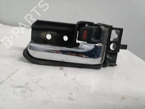 Højre bagtil invendig håndtag Højre bagtil invendig håndtag TOYOTA AVENSIS (_T25_) [2003-2008] 33412417 33412417