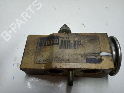 Used Electronic sensor MERCEDES-BENZ VITO Van (W638) 110 CDI 2.2 (638.094) (102 hp) 19564055