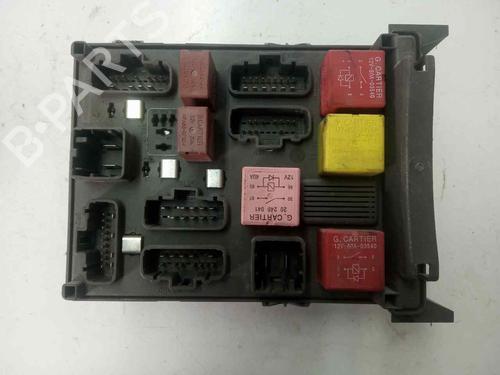 Used Fuse box RENAULT LAGUNA I (B56_, 556_) [1993-2002]  19562277