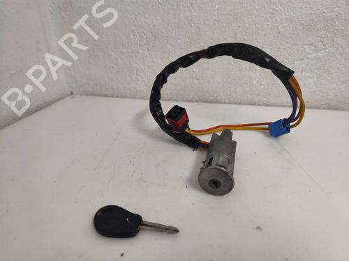 Used Ignition barrel CITROËN XSARA (N1) 1.9 D (70 hp) 27464718