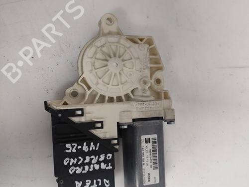 Portierruitmotor rechtsachter SEAT ALTEA XL (5P5, 5P8) [2006-2015]  29943434