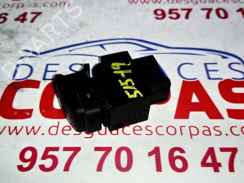 Right rear window switch HYUNDAI TUCSON (JM)  | BP19553777I28 