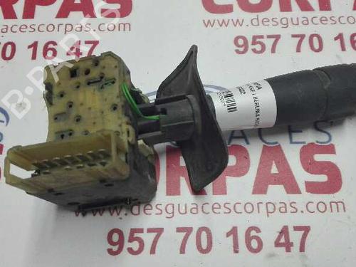 Used Steering column stalk RENAULT MEGANE I (BA0/1_) [1995-2004]  19548385