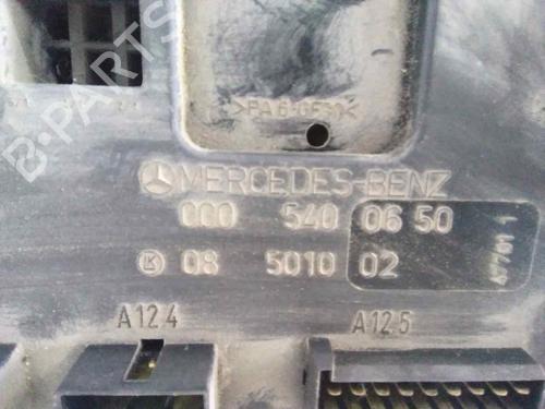 Fuse box MERCEDES-BENZ VITO Van (W638) 110 CDI 2.2 (638.094) | BP19563760E1 