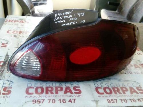 Right taillight HYUNDAI LANTRA II (J-2) 1.9 D | BP19552179C35 